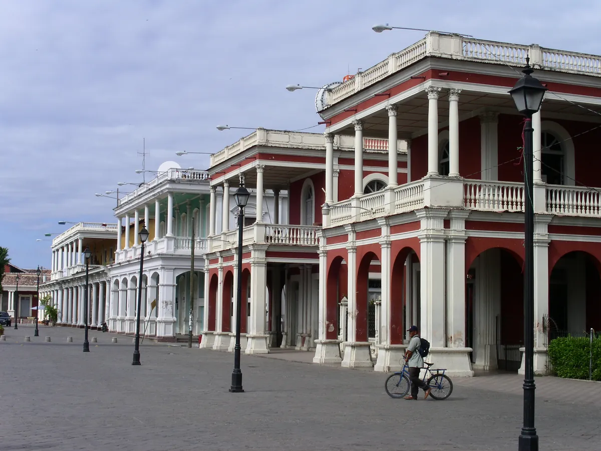 Plaza colonial de Granada, Nicaragua